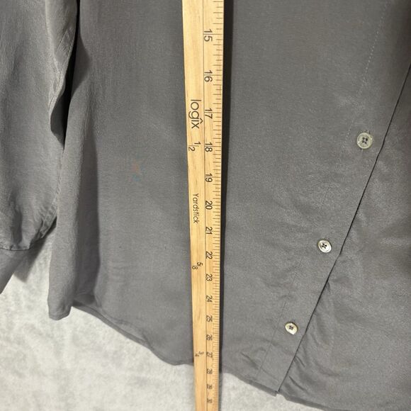 Tommy Bahama Top Womens M 100% Silk Gray Collared Roll Tab Long Sleeves READ - Picture 6 of 8